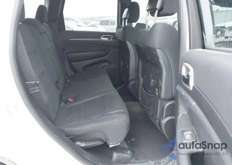 2015 Jeep Grand Cherokee Laredo z USA, uszkodzony, nr VIN 1C4RJFAG2FC237017